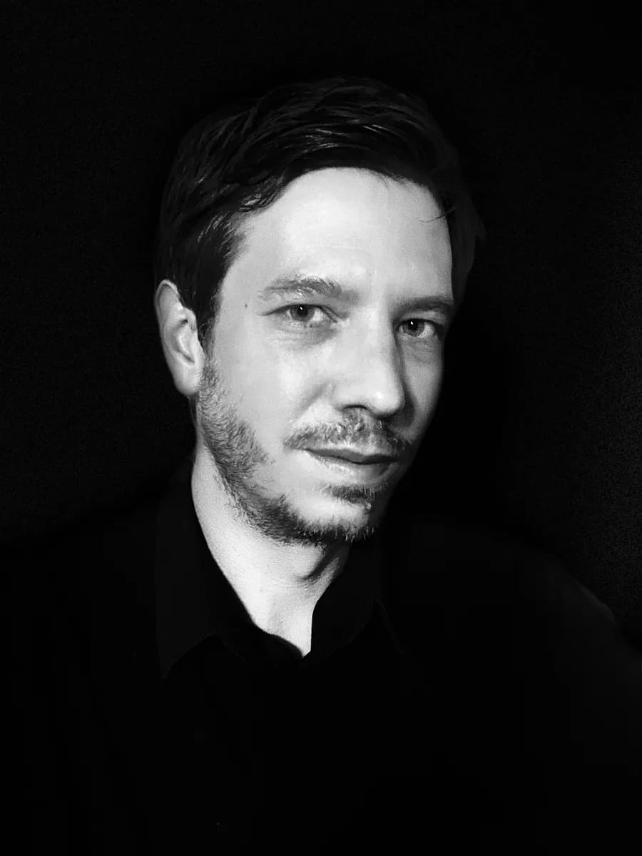 Portrait de Pierre Baele, créateur de La jambe de Clovis